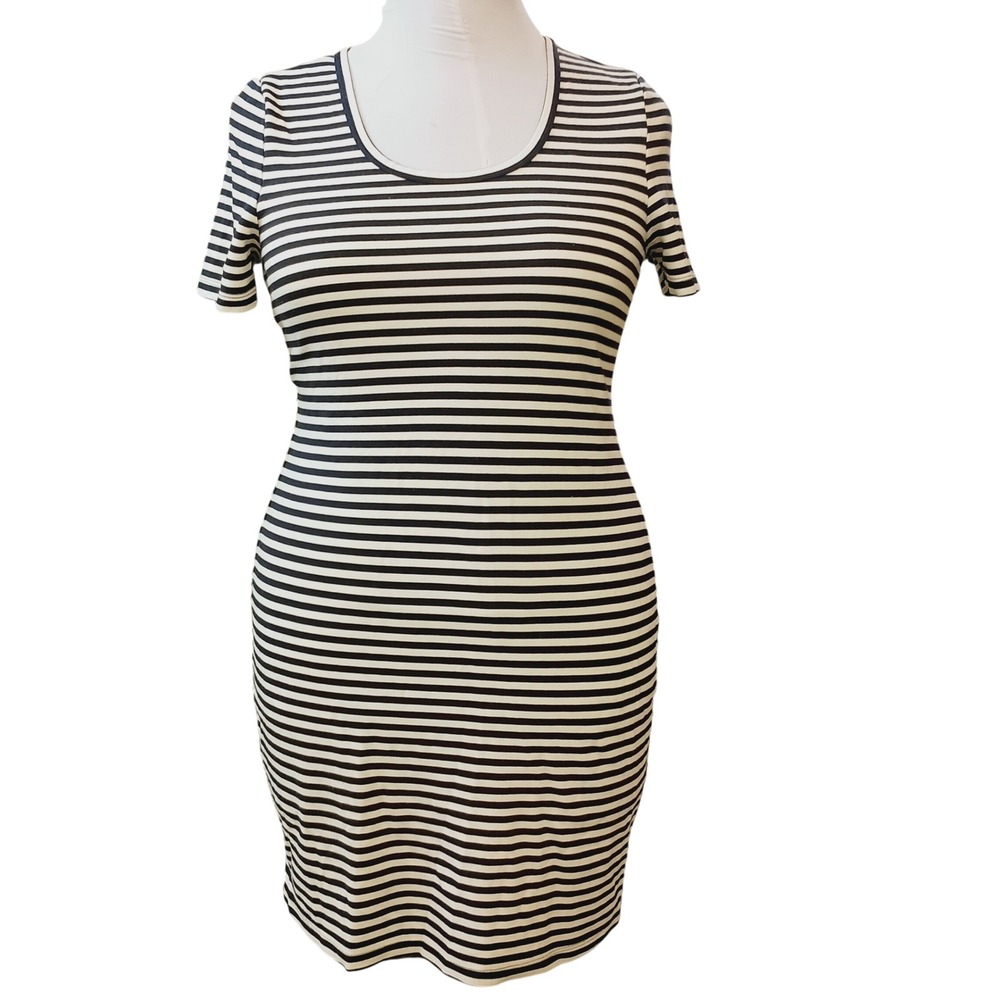 Yest Dress Black & White Striped‎ SKUW621